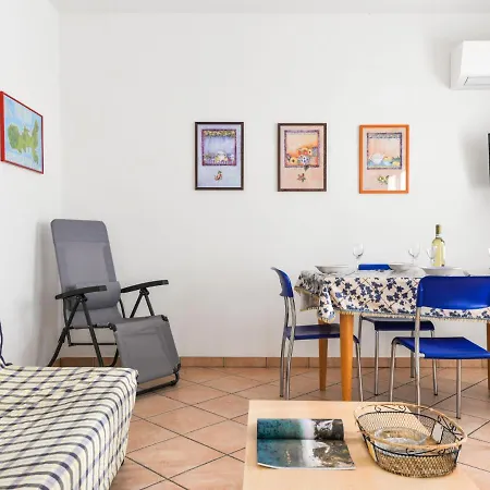 Giulia-2 By Interhome 公寓 卡波利韦里